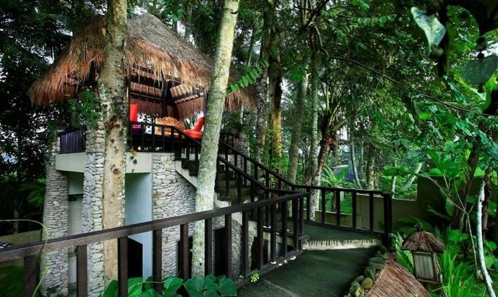 Puri Lotus Hotel Ubud  Exterior photo