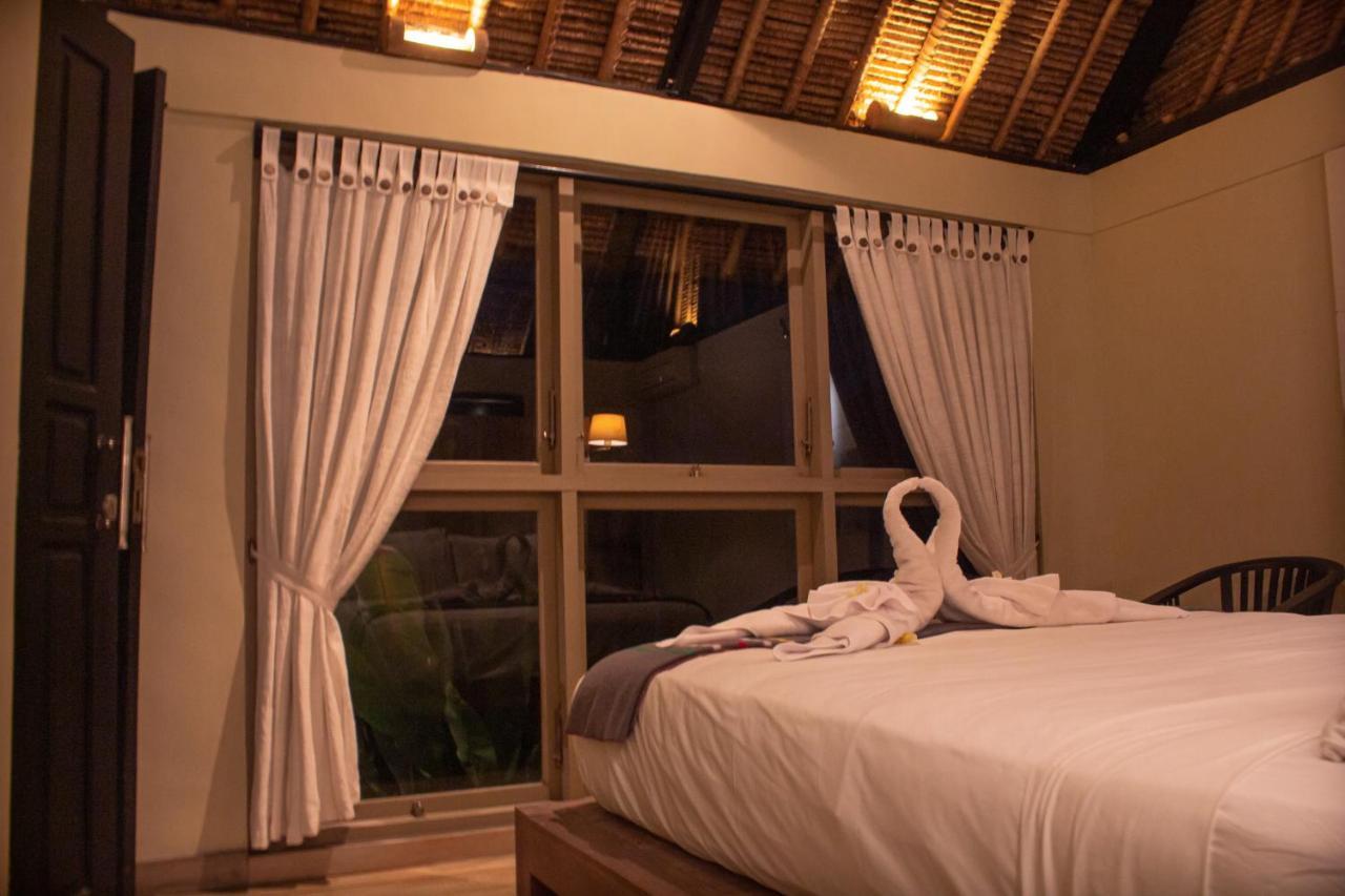 Puri Lotus Hotel Ubud  Exterior photo